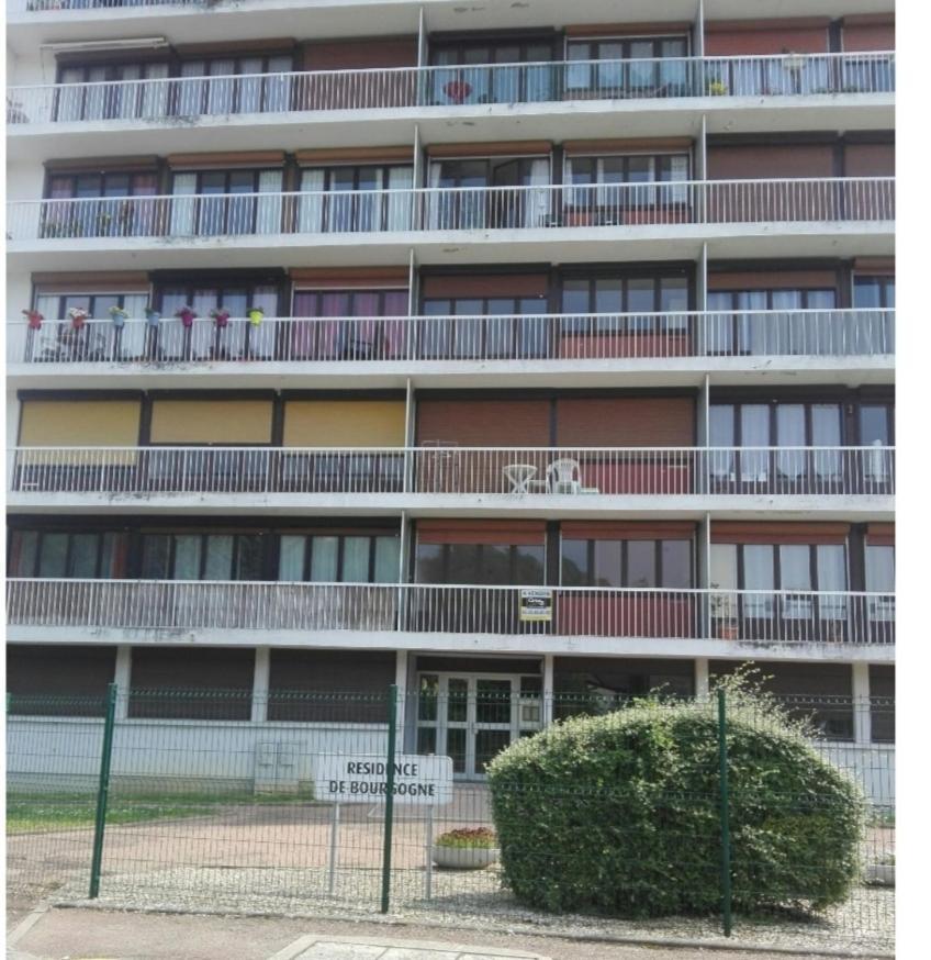 studio familial 4 couchages Apartamento Sens Exterior foto